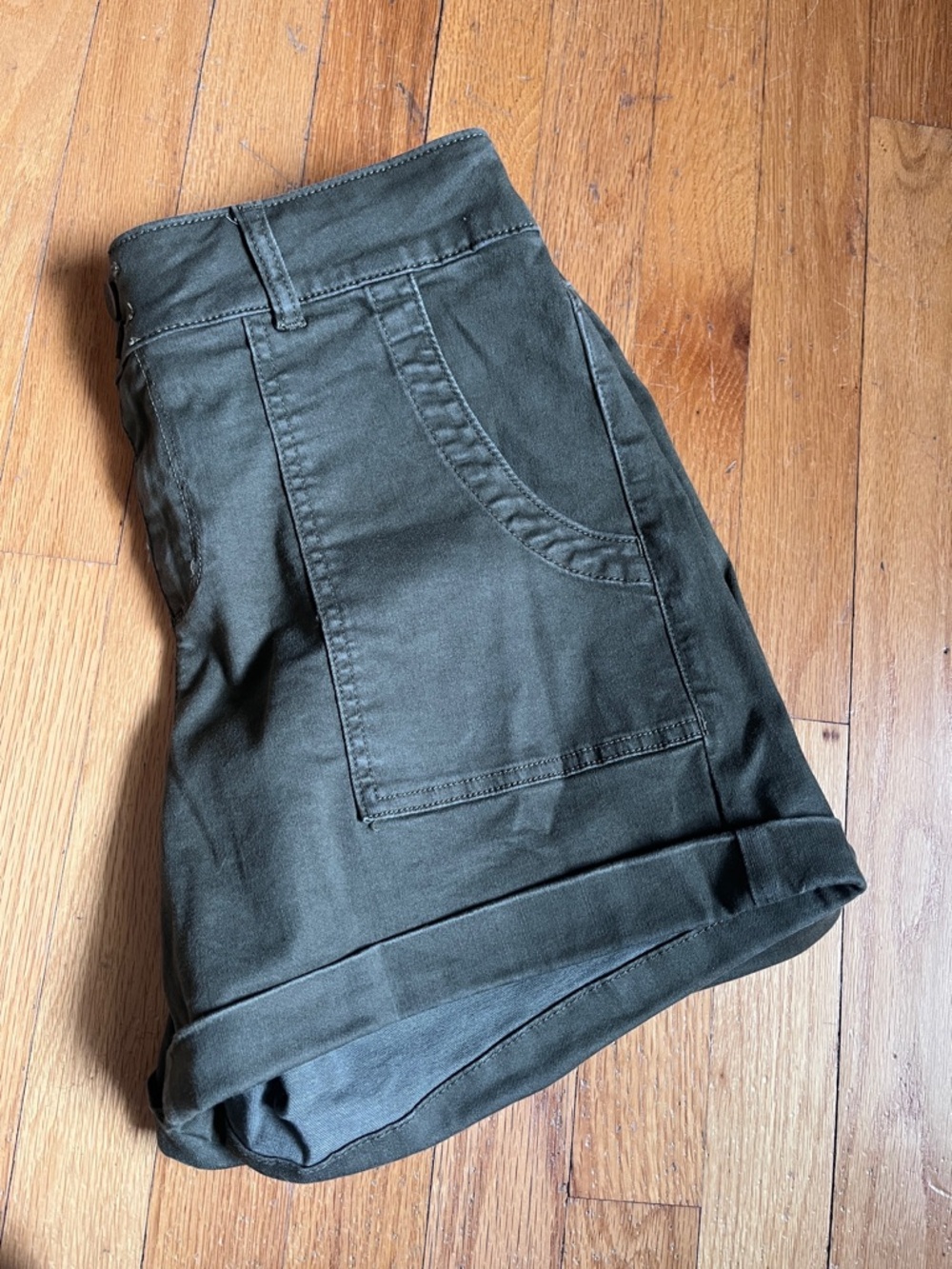 Sanctuary | EVEREVE Olive Utility High-Rise Women’s Shorts 29 - Picture 11 of 12